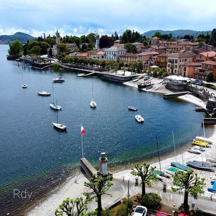 Casa Orisca Villa Lesa Bagian luar foto